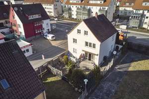 Wohnen mit Komfort: Garten, Terrasse und zwei Garagen – Die vollständige Adresse der Immobilie erhältst du vom Anbieter., 72458 Albstadt – Vorschaubild 27