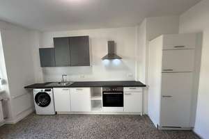 ** Wohnen in Karlsruhe - Sanierte Altbauwohnung mit Balkon in Karlsruhe Beiertheim! – Hohenzollernstr. 10, 76135 Beiertheim-Bulach, Karlsruhe – Vorschaubild 4