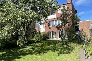 in gefragter Dyklage! charmantes Reiheneckhaus  ++ Traumküche mit  herrlicher Aussicht in den Garten – Die vollständige Adresse der Immobilie erhältst du vom Anbieter., 47803 Inrath/Kliedbruch, Krefeld – Vorschaubild 3