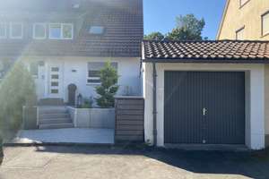 Doppelhaushälfte in ruhiger Lage mit 5 Zimmern in Ditzingen – Die vollständige Adresse der Immobilie erhältst du vom Anbieter., 71254 Ditzingen – Vorschaubild 1