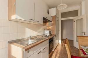 Lichtdurchflutete 2-Zimmer-Wohnung mit großzügigem Wohnkomfort – Die vollständige Adresse der Immobilie erhältst du vom Anbieter., 10553 Moabit, Berlin – Vorschaubild 8