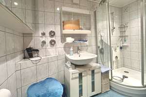 Freie 3-Zi.-Wohnung, Balkon + herrlicher Aussicht, 5. OG, Personenaufzug, TG-Stellplatz – Die vollständige Adresse der Immobilie erhältst du vom Anbieter., 70499 Giebel, Stuttgart – Vorschaubild 8