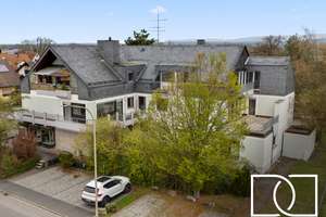 Enormes Potenzial! Gepflegtes Wohn-/Geschäftsgebäude mit Einfamilienhaus in zentraler Lage – Die vollständige Adresse der Immobilie erhältst du vom Anbieter., 96175 Pettstadt – Vorschaubild 1