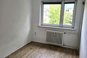 Bezugsfreie 3-Zimmer Wohnung mit Balkon und Garage in Berlin-Schmargendorf – Die vollständige Adresse der Immobilie erhältst du vom Anbieter., 14193 Schmargendorf, Berlin – Vorschaubild 19