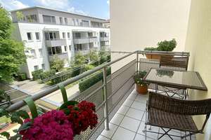 Große 3 Zimmer Stadtwohnung