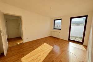 Gemütliche 2-Raum-Wohnung mit Balkon sucht Nachmieter! – Lemsdorfer Weg 8+10, 39112 Magdeburg – Vorschaubild 1