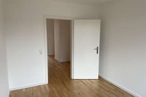 Schöne  3 Zimmerwohnung mit 2 Balkone in Düsseldorf Grafenberg – Brandenburgstraße 20, 40629 Grafenberg, Düsseldorf – Vorschaubild 6