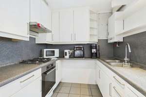 135 m² Wohnfläche | 639 m² Grundstück | Freistehendes Haus mit Einliegerwohnung in Wiesbaden – Die vollständige Adresse der Immobilie erhältst du vom Anbieter., 65187 Biebrich, Wiesbaden – Vorschaubild 10