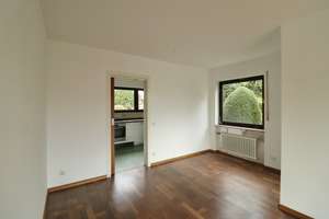 Großzügige Doppelhaushälfte mit Garage u. Garten in guter Lage von Steinen – Oberer Bannweg 11, 79585 Steinen – Vorschaubild 8