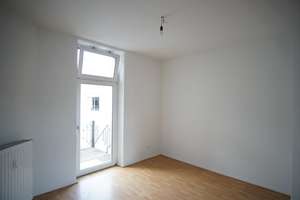 Tolles Familiennest 3,5 Zimmer mit zentraler Anbindung in ruhiger Straße – Arndtstraße 108, 46047 Marienkirche, Oberhausen – Vorschaubild 4