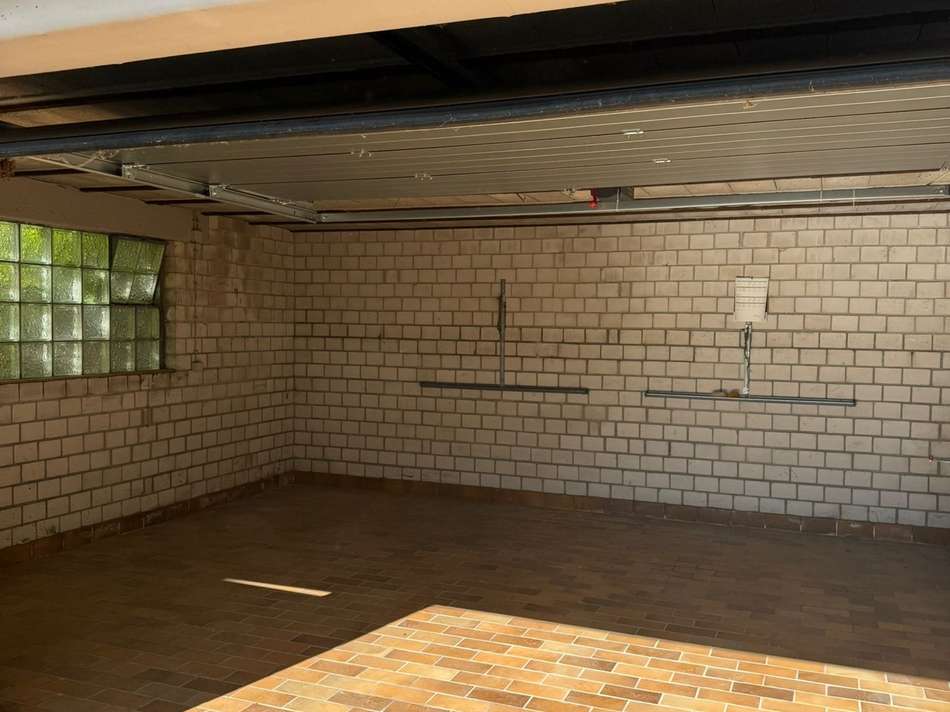 af6834bc-bb7e-4763-ad5e-b6f12f