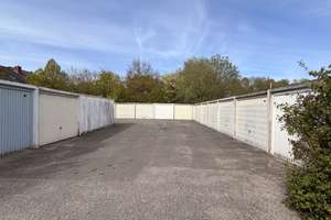Familienfreundliches Reihenmittelhaus mit zusätzlicher wohnraumähnlicher Fläche, Westgarten & Garage – Die vollständige Adresse der Immobilie erhältst du vom Anbieter., 24111 Russee, Kiel – Vorschaubild 12