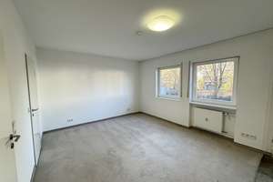 Großzügige 4-Zimmer-Wohnung mit Schwimmbadanteil, 2 Garagen und Zugang zum Gemeinschaftsgarten – Die vollständige Adresse der Immobilie erhältst du vom Anbieter., 90427 Großgründlach, Nürnberg – Vorschaubild 14