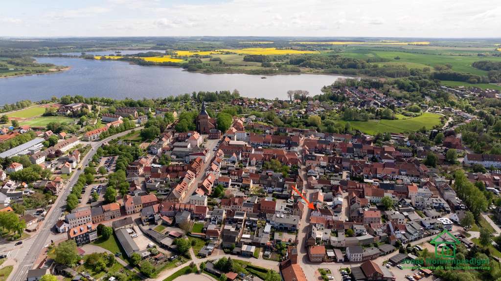 Immobilie in Sternberg - Mehrfamilienhaus zur Selbstnutzung oder Kapitalanlage - für den Käufer provisionsfrei - Bild 2