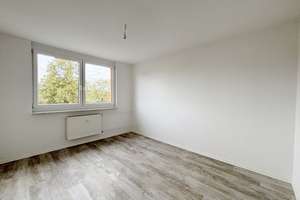 Energieeffiziente 4-Raum-Maisonette mit Balkon und Blick auf die Leipziger Skyline - bezugsfrei – 4347 Schönefeld-Ost, Leipzig – Vorschaubild 7