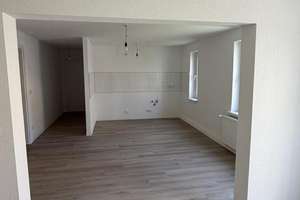 Wohnen mit Vorteil: Mietrabatt inklusive!  / Living with a benefit: rent discount included! – Halberstädter Straße 35, 6449 Aschersleben – Vorschaubild 4
