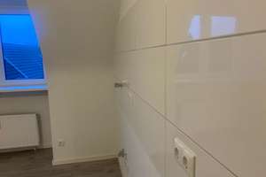 ** Modernisierte 2-Zi-Wohnung in zentraler Lage von Essen-Holsterhausen * – Berliner Str. 39, 45145 Frohnhausen, Essen – Vorschaubild 1