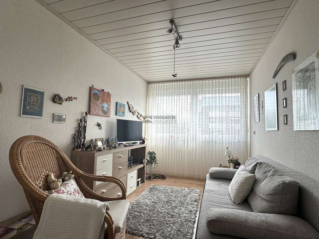 Immobilie in Herdecke - Helle 3-Zimmer Wohnung mit Aufzug, sonniger Loggia und Tiefgaragenstellplatz - Bild 4