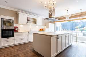 Großzügiges EFH nahe Frankfurt | 10 Zimmer, Garten, Kamin, ideal für Familien & Expats – Die vollständige Adresse der Immobilie erhältst du vom Anbieter., 65719 Hofheim am Taunus – Vorschaubild 4
