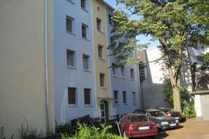 Sparen und genießen: Wärmedämmung und sanierte Balkone! – Hügelstr. 15, 64283 Mitte, Darmstadt – Vorschaubild 2