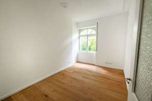Erstbezug nach Komplettsanierung – Familienfreundliche 4-Zi-Wohnung mit Loggia mitten in Esslingen – Schillerstraße 11, 73728 Innenstadt, Esslingen am Neckar – Vorschaubild 11