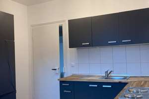 Wohnen mit Charakter: 2,5-Zimmer-Dachgeschosswohnung in Bonn – Dorotheenstr. 65, 53111 Nordstadt, Bonn – Vorschaubild 3
