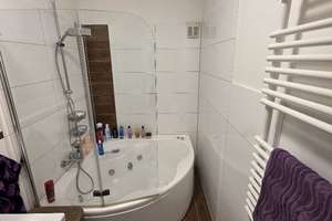 2‑Zimmer‑Wohnung mit Terrasse und separatem Eingang. – Mittelgönrather Str. 16, 42655 Solingen-Mitte, Solingen – Vorschaubild 9