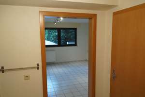 Köln-Rath, 1 Zi Appartement, super geschnitten u.rennoviert, ansehen, einziehen, wohlfühlen ! – 51107 Rath/Heumar, Köln – Vorschaubild 2