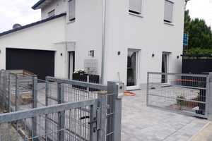 Schönes Haus mit drei Zimmern in 86663, Asbach Bäumenheim

Bei Fragen bitte anrufen 0178 831 68 99