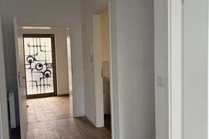 Porz-Zündorf! Zweitbezug nach Kernsanierung! Helle 2 Zi. Whg mit Duschbad, EBK – Die vollständige Adresse der Immobilie erhältst du vom Anbieter., 51143 Zündorf, Köln – Vorschaubild 9
