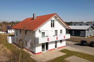 Hochwertiges Wohn- und Geschäftshaus mit bebaubarem Grundstück – Die vollständige Adresse der Immobilie erhältst du vom Anbieter., 87452 Altusried – Vorschaubild 2