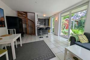 Traumhafte Maisonette mit eigenem Garten, Pool  und Dachterrasse in begehrter Lage von Moitzfeld – Die vollständige Adresse der Immobilie erhältst du vom Anbieter., 51429 Moitzfeld, Bergisch Gladbach – Vorschaubild 2