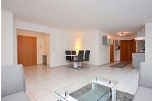 3-Zimmer-Hochparterre-Wohnung mit Balkon in Stuttgart-Mitte – Die vollständige Adresse der Immobilie erhältst du vom Anbieter., 70182 Diemershalde, Stuttgart – Vorschaubild 1
