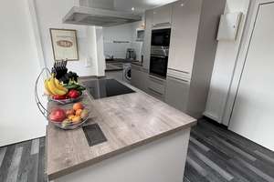 Property thumbnail 6