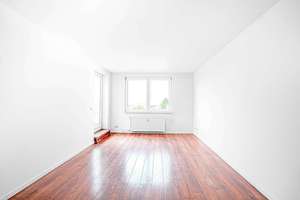 ✨ Exklusive 2-Zimmer-Dachgeschosswohnung mit Terrasse & Blick aufs Tempelhofer Feld – Lichtenrader Straße 35a, 12049 Neukölln (Ortsteil), Berlin – Vorschaubild 2