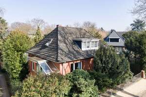 Ein freistehendes Haus mit Charakter – in einer Lage, die für sich spricht – Die vollständige Adresse der Immobilie erhältst du vom Anbieter., 28211 Radio Bremen, Bremen – Vorschaubild 2
