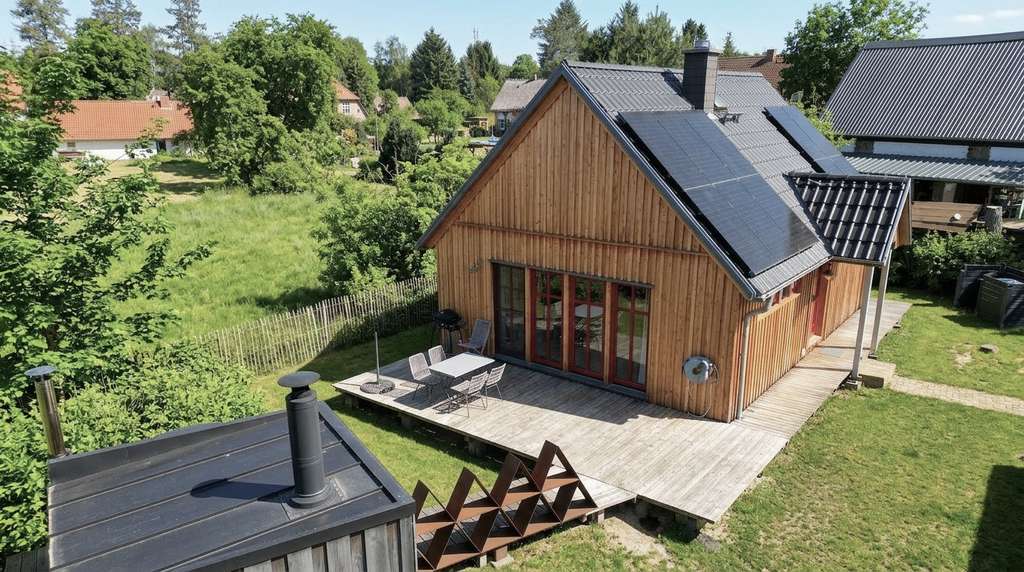 Immobilie in Luckow - Fischerdorf - Idylle mit privatem Nordicspa. Ferienhaus 400m vom Wasser entfernt - Bild 0