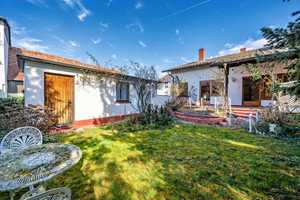 Schöne DHH mit Garten und Garage in zentraler Lage von Ketsch – Rhein-Neckar-Kreis – Vorschaubild 1