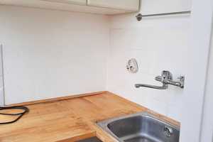 schöne 2-Zimmer-Dachgeschosswohnung in Hastedt, Nähe Weser – Bremen – Vorschaubild 6