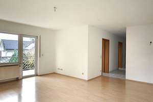 Lukratives 5 FH: Schöner Wohnen am Fuße des Glaubergs, herrlicher Fernblick, Balkon, Stellplatz – Die vollständige Adresse der Immobilie erhältst du vom Anbieter., 63695 Glauburg – Vorschaubild 9