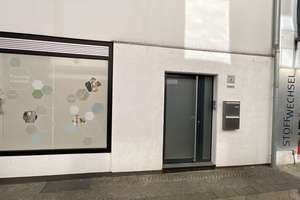 Big-City-Life!
Top-sanierte Wohnung im Stadtzentrum von Düren– Erstbezug nach Modernisierung! – Wirtelstraße 7, 52353 Innenstadt, Düren – Vorschaubild 3