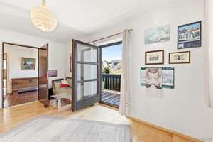 Stadtnah und direkt am Park! Familienheim mit spannender Architektur, 7 Zimmern und Garten – Die vollständige Adresse der Immobilie erhältst du vom Anbieter., 93051 Großprüfening-Dechbetten-Königswiesen, Regensburg – Vorschaubild 17