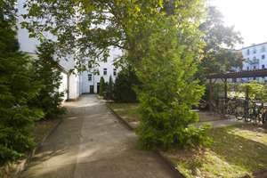 Provisionsfrei! Renovierte Altbauwohnung mit freiem Blick nahe dem Tempelhofer Feld. – Die vollständige Adresse der Immobilie erhältst du vom Anbieter., 12051 Neukölln (Ortsteil), Berlin – Vorschaubild 23