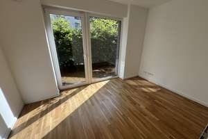 Hier fühlen Sie sich wohl: großzügige 3-Zimmer-Wohnung – Thadenstraße 160 B, 22767 Altona-Altstadt, Hamburg – Vorschaubild 2
