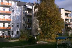 Sonnige 3-Zi. Süd-Balkon, NOBILIA-EBK 650 € warm Garten – Bernhardstraße 38, 9126 Chemnitz – Vorschaubild 5
