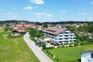 Appartement mit Balkon - perfekt als Feriendomizil oder Kapitalanlage – Die vollständige Adresse der Immobilie erhältst du vom Anbieter., 83093 Bad Endorf – Vorschaubild 3