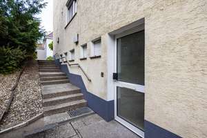 Gepflegtes Mehrparteien-Haus - zentral und ruhig gelegen – Die vollständige Adresse der Immobilie erhältst du vom Anbieter., 33647 Brackwede, Bielefeld – Vorschaubild 9