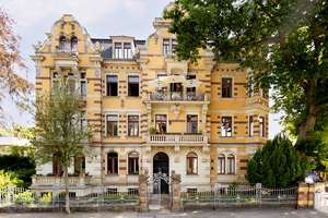 Luxuriöse 6-Zimmer-Wohnung in Bestlage