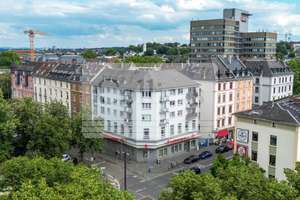 Gepflegtes Wohn- und Geschäftshaus in Bestlage Sachsenhausen