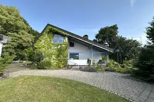 Freistehendes Einfamilienhaus mit parkähnlichem 
Anwesen und Waldgrundstück! – Alb-Donau-Kreis – Vorschaubild 7